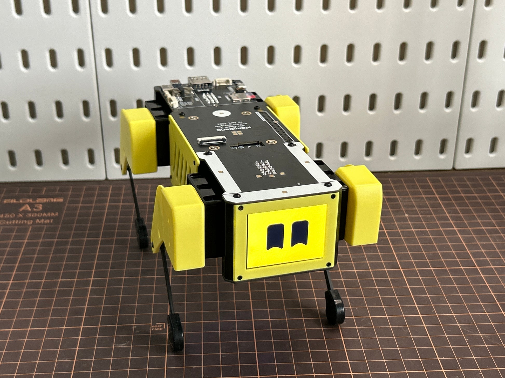 Mini Pupper 2 for Maker: Open-Source, AI Quadruped Robot &nd
 ash; MangDang